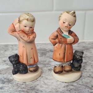 1950s Napco Salt & Pepper Shakers‎